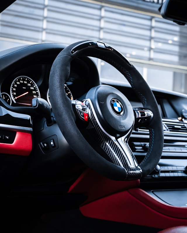 Replacing BMW Steering Wheel with Carbon Fiber