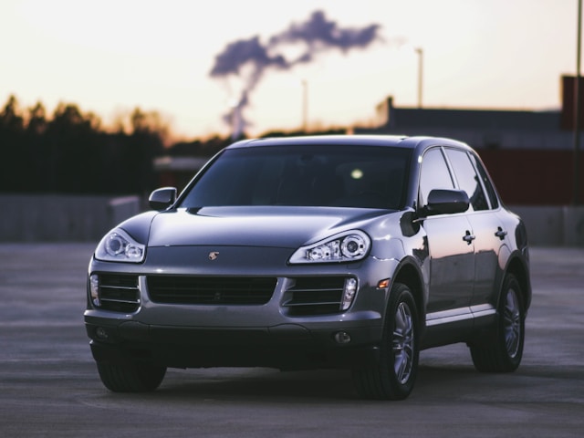 Commonalities and Features of the Porsche Cayenne, Audi Q7 and VW Touareg